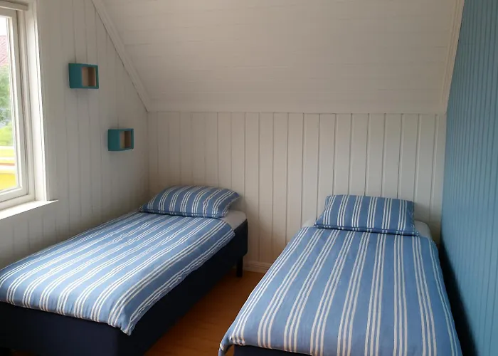 Andre Etasje, Hjemmekoselig Og Sentral فردريكسْتاد