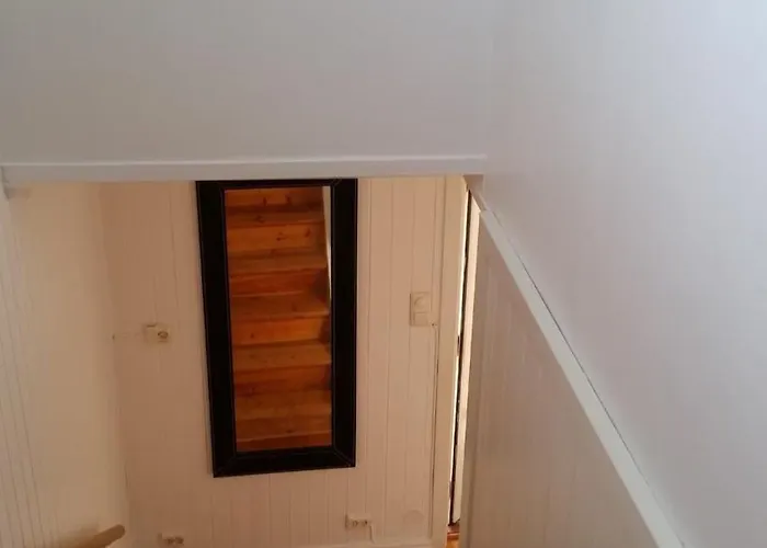 Andre Etasje, Hjemmekoselig Og Sentral * فردريكسْتاد